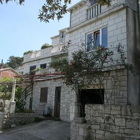 With A Parking Space Lumbarda, Korcula - 4447 شقة لومباردا